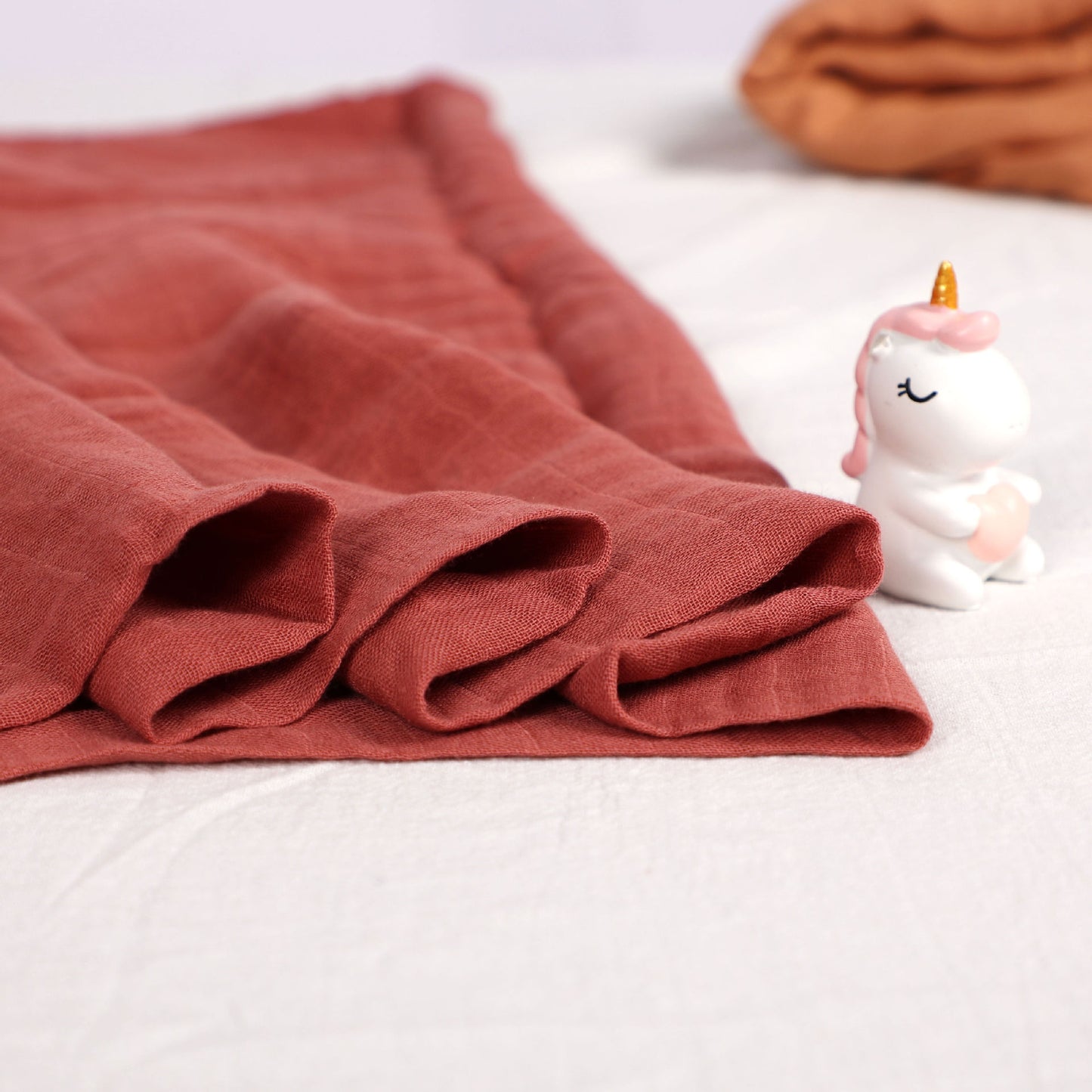 Gauze Wrapped Towel Dyed Bamboo Cotton Bath